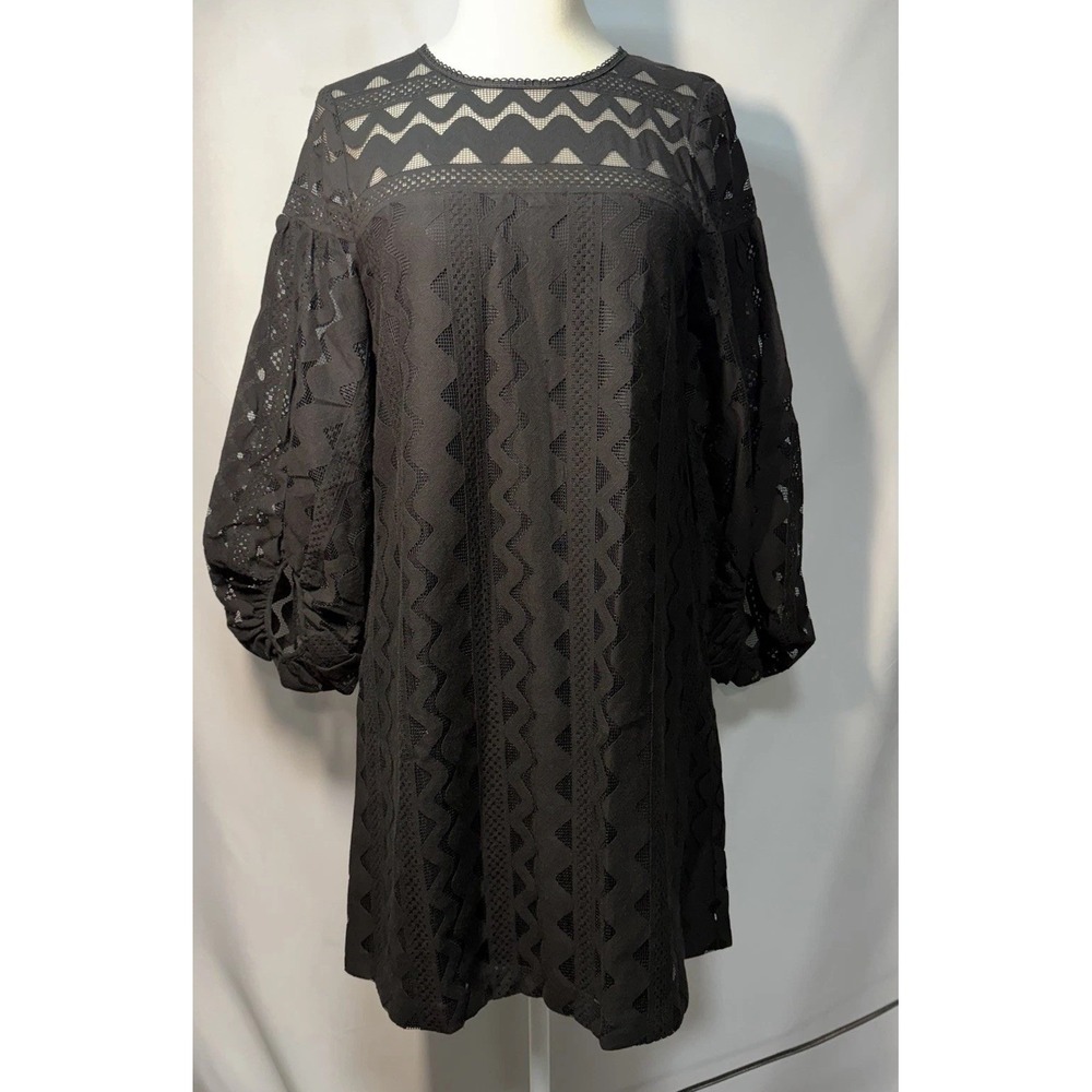 black lace long-sleeve mini Dress LAUNDRY BY SHELLY SEGAL SIZE 4